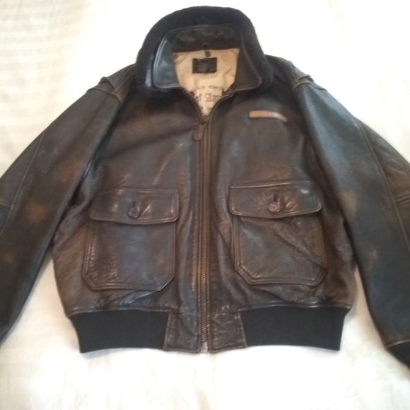 avirex bomber jacket